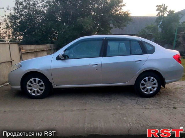Рено Симбол, объемом двигателя 1.4 л и пробегом 98 тыс. км за 5399 $, фото 6 на Automoto.ua
