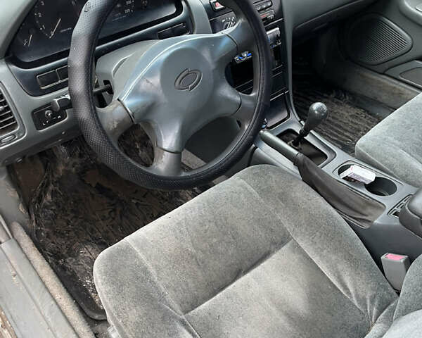 Сірий Рено Сімбол, об'ємом двигуна 1.84 л та пробігом 300 тис. км за 1400 $, фото 6 на Automoto.ua