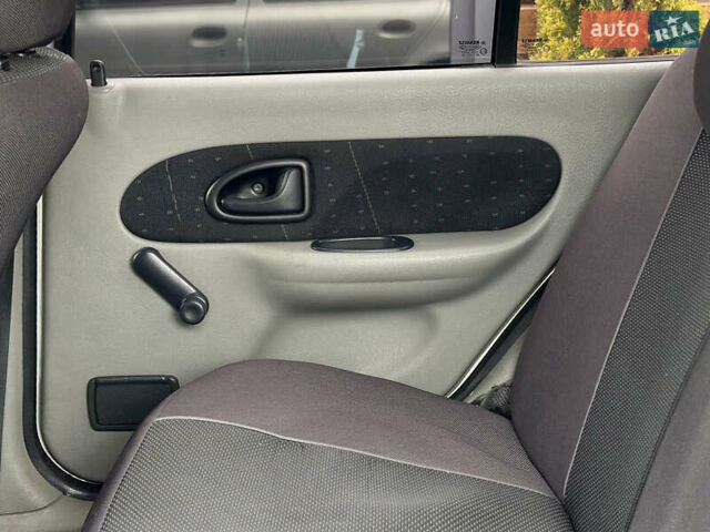 Сірий Рено Сімбол, об'ємом двигуна 1.39 л та пробігом 239 тис. км за 4100 $, фото 43 на Automoto.ua