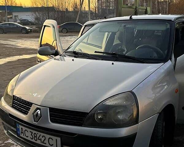 Сірий Рено Сімбол, об'ємом двигуна 1.4 л та пробігом 345 тис. км за 3500 $, фото 6 на Automoto.ua