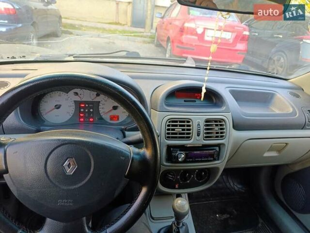 Серый Рено Симбол, объемом двигателя 1.4 л и пробегом 241 тыс. км за 1750 $, фото 8 на Automoto.ua