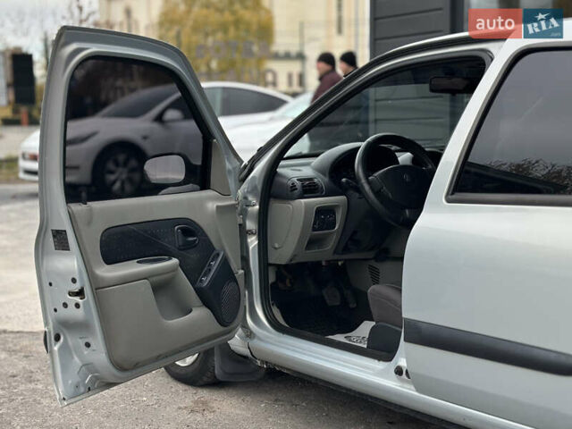 Сірий Рено Сімбол, об'ємом двигуна 1.39 л та пробігом 239 тис. км за 4100 $, фото 22 на Automoto.ua
