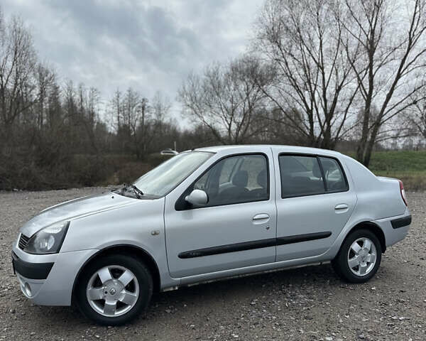 Серый Рено Симбол, объемом двигателя 1.39 л и пробегом 175 тыс. км за 3600 $, фото 1 на Automoto.ua