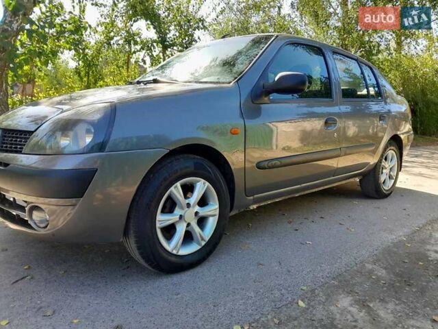 Серый Рено Симбол, объемом двигателя 1.39 л и пробегом 280 тыс. км за 2500 $, фото 5 на Automoto.ua