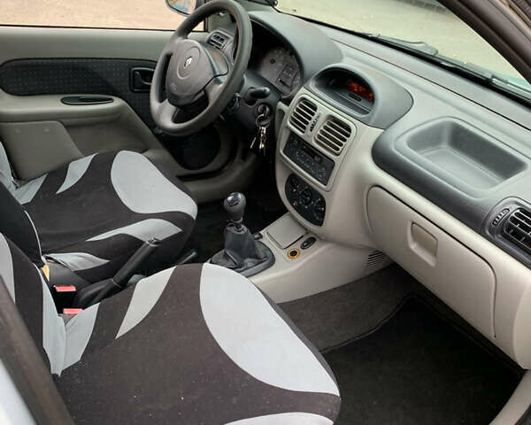 Сірий Рено Сімбол, об'ємом двигуна 1.39 л та пробігом 316 тис. км за 2550 $, фото 4 на Automoto.ua