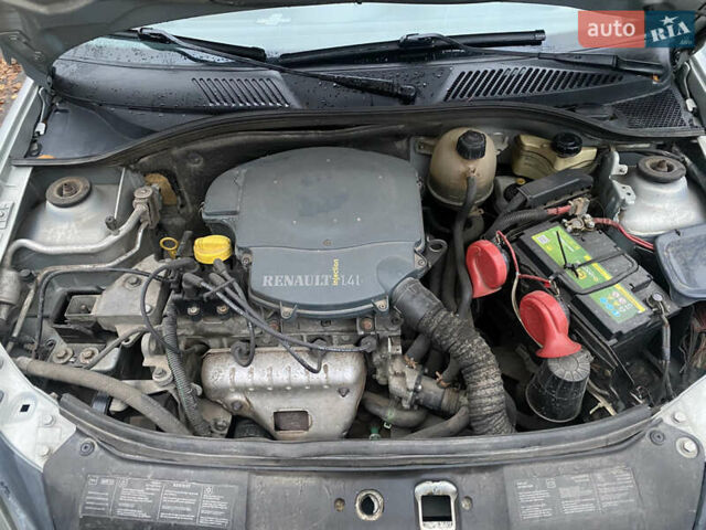 Серый Рено Симбол, объемом двигателя 1.39 л и пробегом 150 тыс. км за 3000 $, фото 21 на Automoto.ua