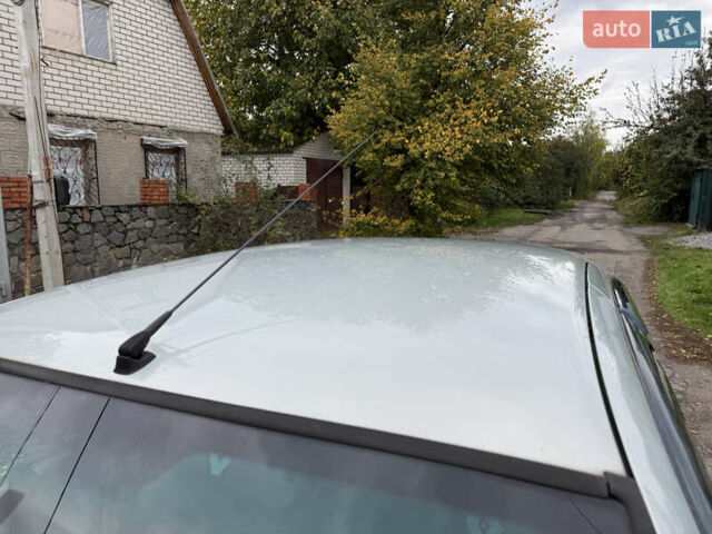 Рено Сімбол 2004 у Кременчуге на Automoto.ua Сірий Рено Сімбол, об'ємом двигуна 1.4 л та пробігом 190 тис. км за 2750 $, фото 15 на Automoto.ua