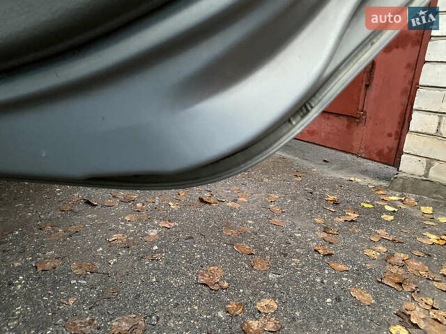 Серый Рено Симбол, объемом двигателя 1.39 л и пробегом 150 тыс. км за 3000 $, фото 16 на Automoto.ua