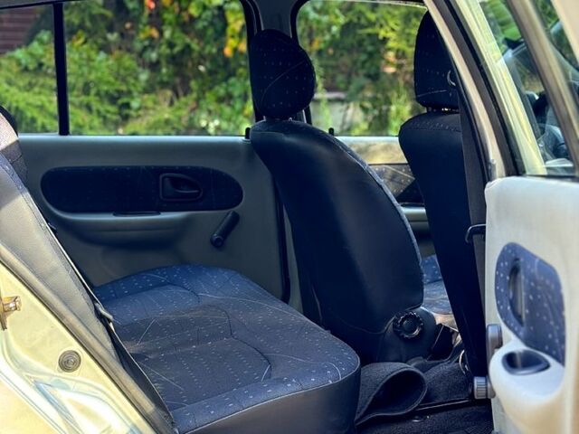 Сірий Рено Сімбол, об'ємом двигуна 1.4 л та пробігом 175 тис. км за 4000 $, фото 7 на Automoto.ua