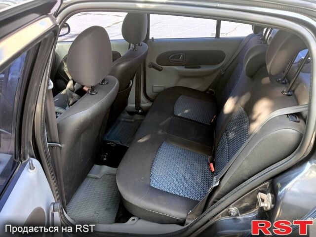 Сірий Рено Сімбол, об'ємом двигуна 1.4 л та пробігом 270 тис. км за 3300 $, фото 4 на Automoto.ua