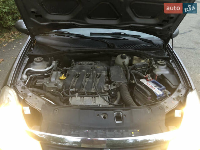 Серый Рено Симбол, объемом двигателя 1.4 л и пробегом 140 тыс. км за 6000 $, фото 15 на Automoto.ua