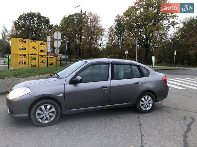 Серый Рено Симбол, объемом двигателя 1.4 л и пробегом 140 тыс. км за 6000 $, фото 1 на Automoto.ua