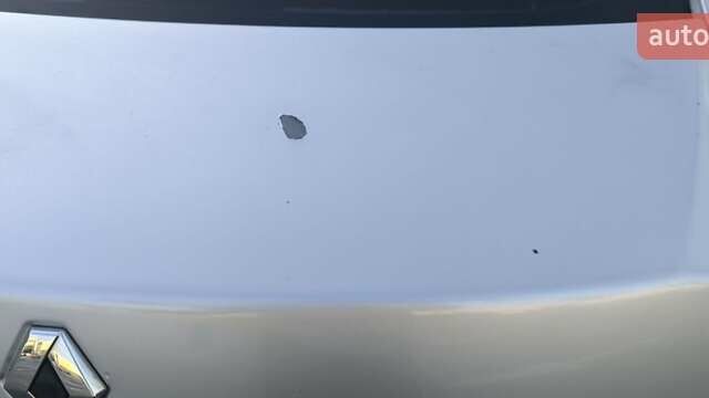 Серый Рено Симбол, объемом двигателя 1.39 л и пробегом 202 тыс. км за 3200 $, фото 61 на Automoto.ua