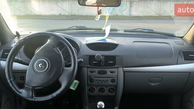 Серый Рено Симбол, объемом двигателя 1.39 л и пробегом 202 тыс. км за 3200 $, фото 64 на Automoto.ua