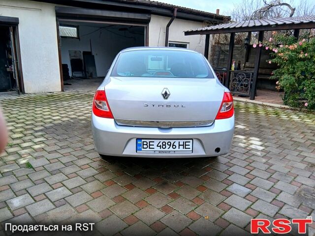 Серый Рено Симбол, объемом двигателя 1.4 л и пробегом 57 тыс. км за 4200 $, фото 6 на Automoto.ua