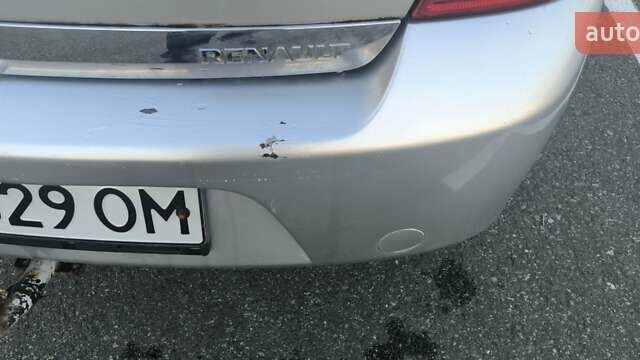 Серый Рено Симбол, объемом двигателя 1.39 л и пробегом 202 тыс. км за 3200 $, фото 60 на Automoto.ua