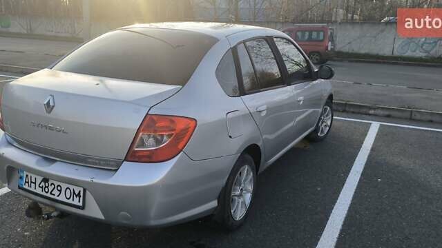 Серый Рено Симбол, объемом двигателя 1.39 л и пробегом 202 тыс. км за 3200 $, фото 16 на Automoto.ua