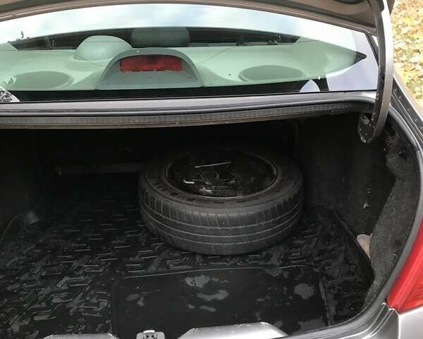 Рено Симбол 2011 в Черкассах на Automoto.ua Серый Рено Симбол, объемом двигателя 1.6 л и пробегом 152 тыс. км за 5500 $, фото 2 на Automoto.ua