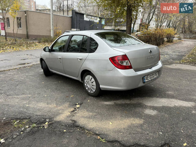 Сірий Рено Сімбол, об'ємом двигуна 1.39 л та пробігом 290 тис. км за 3300 $, фото 3 на Automoto.ua