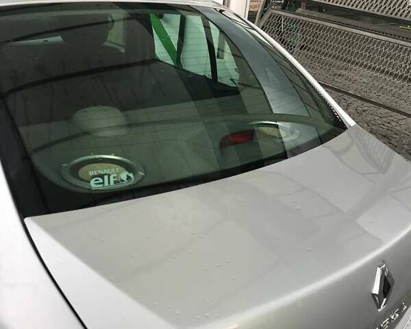 Серый Рено Симбол, объемом двигателя 1.5 л и пробегом 277 тыс. км за 4500 $, фото 23 на Automoto.ua