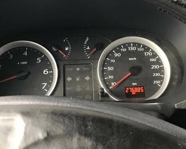 Серый Рено Симбол, объемом двигателя 1.5 л и пробегом 277 тыс. км за 4500 $, фото 24 на Automoto.ua