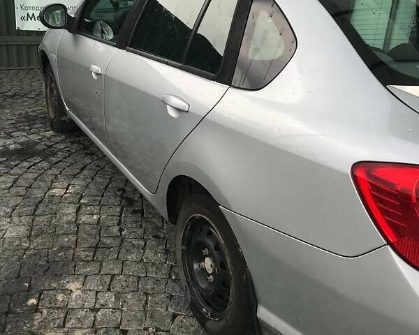 Серый Рено Симбол, объемом двигателя 1.5 л и пробегом 277 тыс. км за 4500 $, фото 6 на Automoto.ua