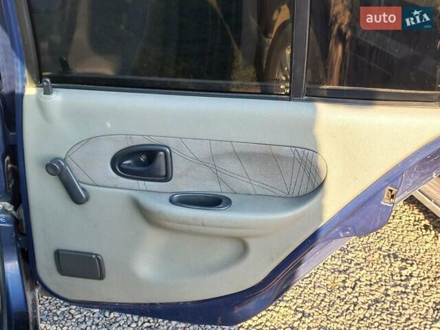 Синий Рено Симбол, объемом двигателя 1.4 л и пробегом 293 тыс. км за 2390 $, фото 10 на Automoto.ua