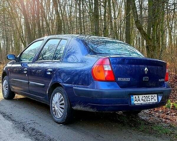 Синий Рено Симбол, объемом двигателя 1.4 л и пробегом 443 тыс. км за 2450 $, фото 3 на Automoto.ua