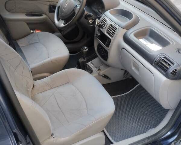 Синій Рено Сімбол, об'ємом двигуна 1.39 л та пробігом 290 тис. км за 2500 $, фото 6 на Automoto.ua
