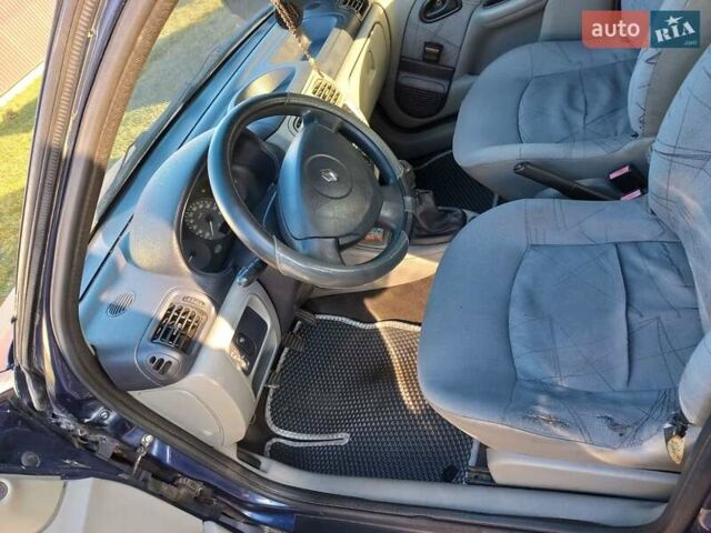Синий Рено Симбол, объемом двигателя 1.4 л и пробегом 292 тыс. км за 2395 $, фото 11 на Automoto.ua