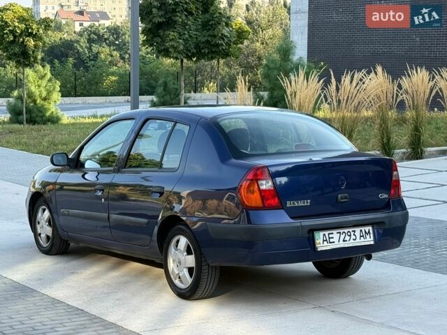Синий Рено Симбол, объемом двигателя 1.4 л и пробегом 231 тыс. км за 3700 $, фото 6 на Automoto.ua