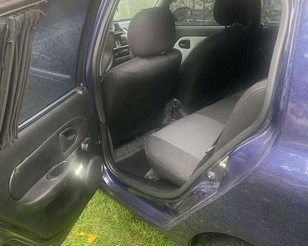 Синій Рено Сімбол, об'ємом двигуна 1.39 л та пробігом 180 тис. км за 3000 $, фото 5 на Automoto.ua