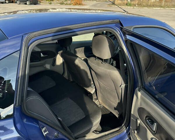 Синий Рено Симбол, объемом двигателя 1.46 л и пробегом 158 тыс. км за 3999 $, фото 6 на Automoto.ua