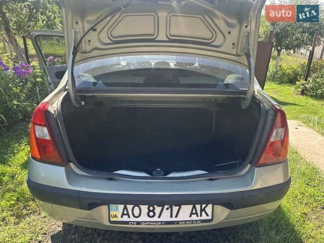 Зелений Рено Сімбол, об'ємом двигуна 1.4 л та пробігом 210 тис. км за 2800 $, фото 10 на Automoto.ua