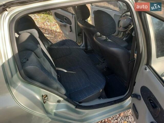 Зелений Рено Сімбол, об'ємом двигуна 1.4 л та пробігом 314 тис. км за 2200 $, фото 9 на Automoto.ua