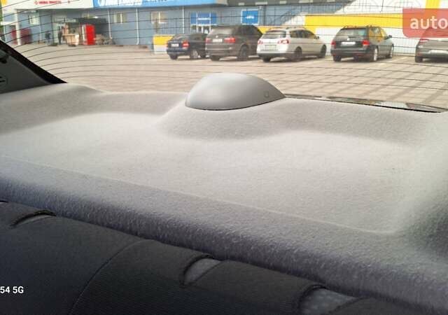 Зеленый Рено Симбол, объемом двигателя 1.4 л и пробегом 165 тыс. км за 4450 $, фото 66 на Automoto.ua
