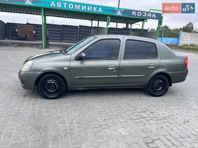 Зеленый Рено Симбол, объемом двигателя 1.39 л и пробегом 219 тыс. км за 3600 $, фото 1 на Automoto.ua