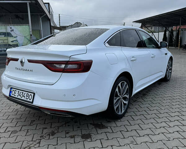 Белый Рено Talisman, объемом двигателя 1.6 л и пробегом 290 тыс. км за 12000 $, фото 1 на Automoto.ua