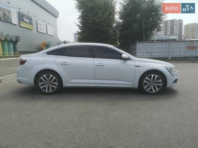 Белый Рено Talisman, объемом двигателя 1.6 л и пробегом 114 тыс. км за 12900 $, фото 12 на Automoto.ua