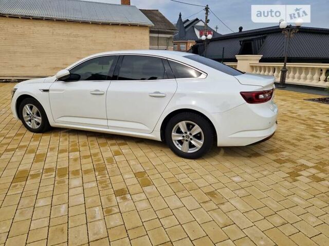 Білий Рено Talisman, об'ємом двигуна 1.46 л та пробігом 220 тис. км за 12799 $, фото 39 на Automoto.ua