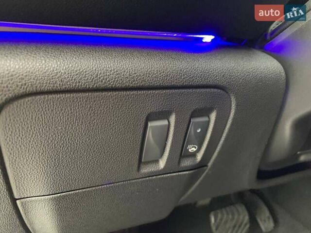 Белый Рено Talisman, объемом двигателя 1.46 л и пробегом 155 тыс. км за 13990 $, фото 15 на Automoto.ua