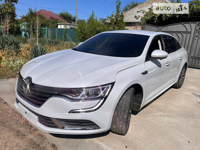 Білий Рено Talisman, об'ємом двигуна 1.5 л та пробігом 112 тис. км за 16900 $, фото 5 на Automoto.ua
