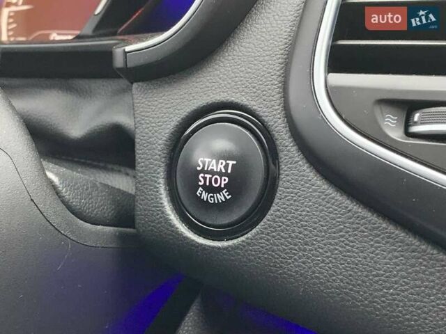 Белый Рено Talisman, объемом двигателя 1.46 л и пробегом 155 тыс. км за 13990 $, фото 20 на Automoto.ua