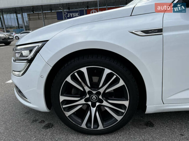 Білий Рено Talisman, об'ємом двигуна 1.6 л та пробігом 260 тис. км за 17850 $, фото 1 на Automoto.ua