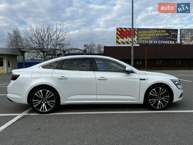 Білий Рено Talisman, об'ємом двигуна 1.6 л та пробігом 260 тис. км за 17850 $, фото 4 на Automoto.ua