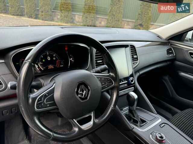 Белый Рено Talisman, объемом двигателя 2 л и пробегом 155 тыс. км за 14900 $, фото 30 на Automoto.ua