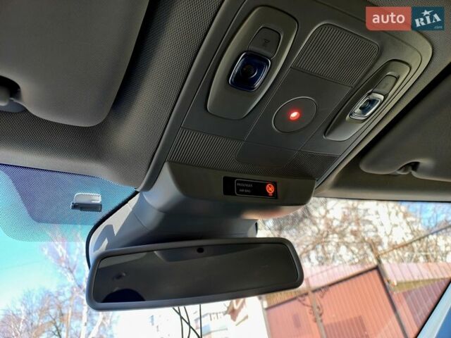 Білий Рено Talisman, об'ємом двигуна 1.6 л та пробігом 260 тис. км за 13500 $, фото 28 на Automoto.ua
