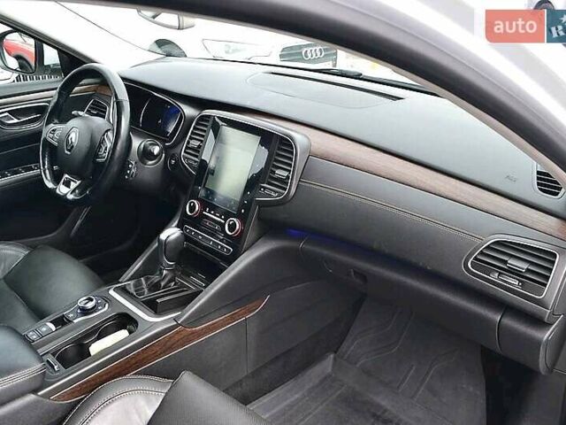 Білий Рено Talisman, об'ємом двигуна 1.5 л та пробігом 200 тис. км за 15100 $, фото 18 на Automoto.ua
