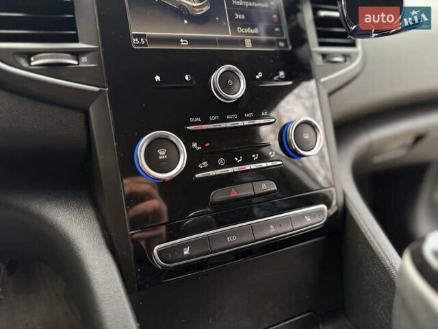 Білий Рено Talisman, об'ємом двигуна 1.5 л та пробігом 245 тис. км за 12999 $, фото 18 на Automoto.ua