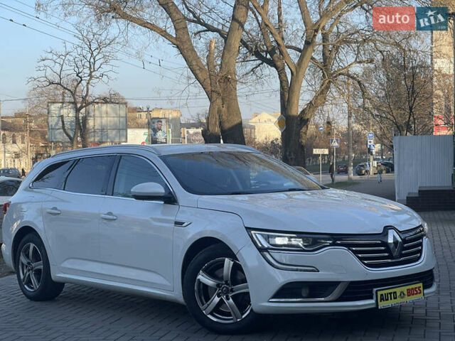 Белый Рено Talisman, объемом двигателя 1.6 л и пробегом 269 тыс. км за 13800 $, фото 5 на Automoto.ua
